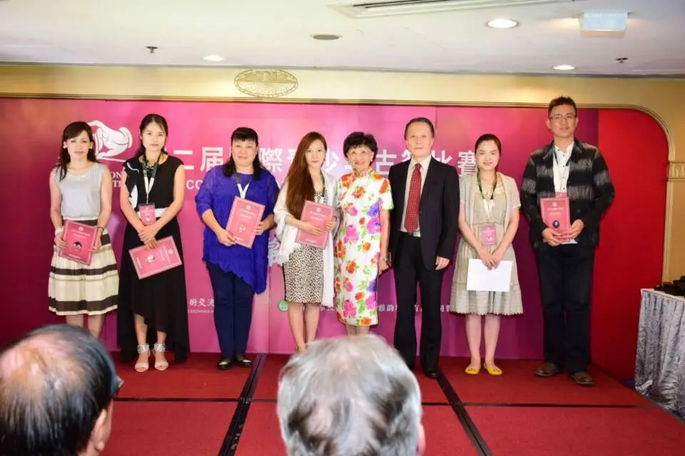 審査員として登壇する王敏